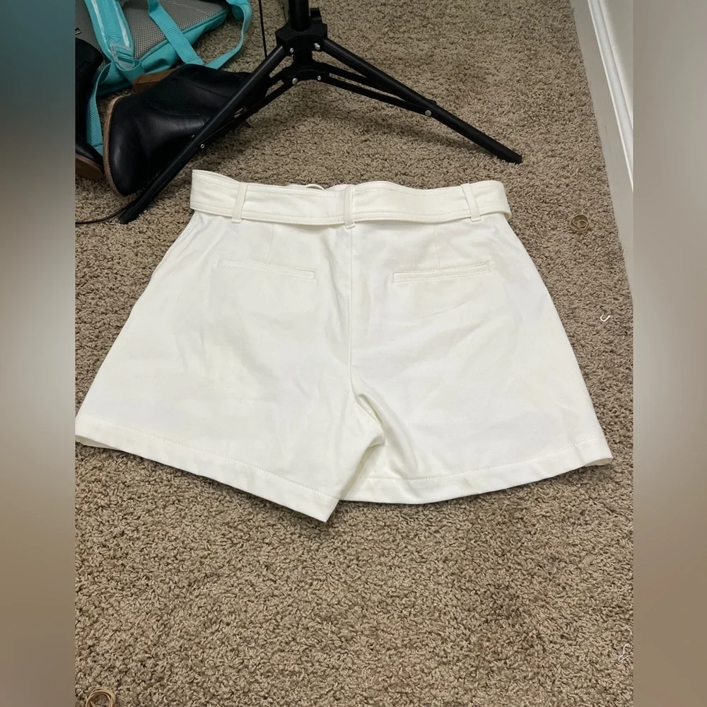 Ann Taylor NWT Marina Shorts With Belt Nautical White Sz 6 - Picture 9 of 12